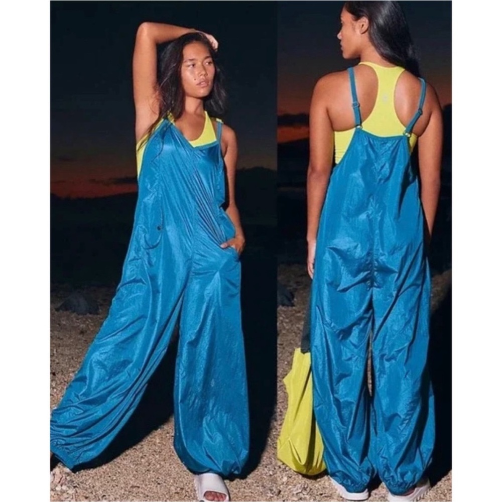 NWt Free People Movement Superstar Onesie size small romper jumpsuit jumper